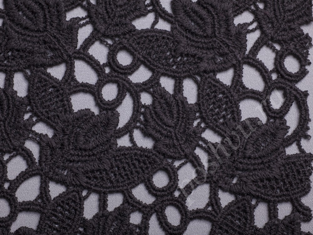 Ткань Кружево в черный лиственный узор