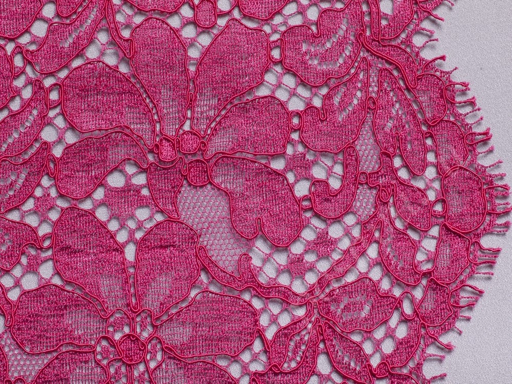 Ткань Кружево Розово-малиновые цветы