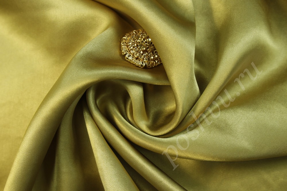 Атлас Bottega Veneta с шелком золотистого цвета