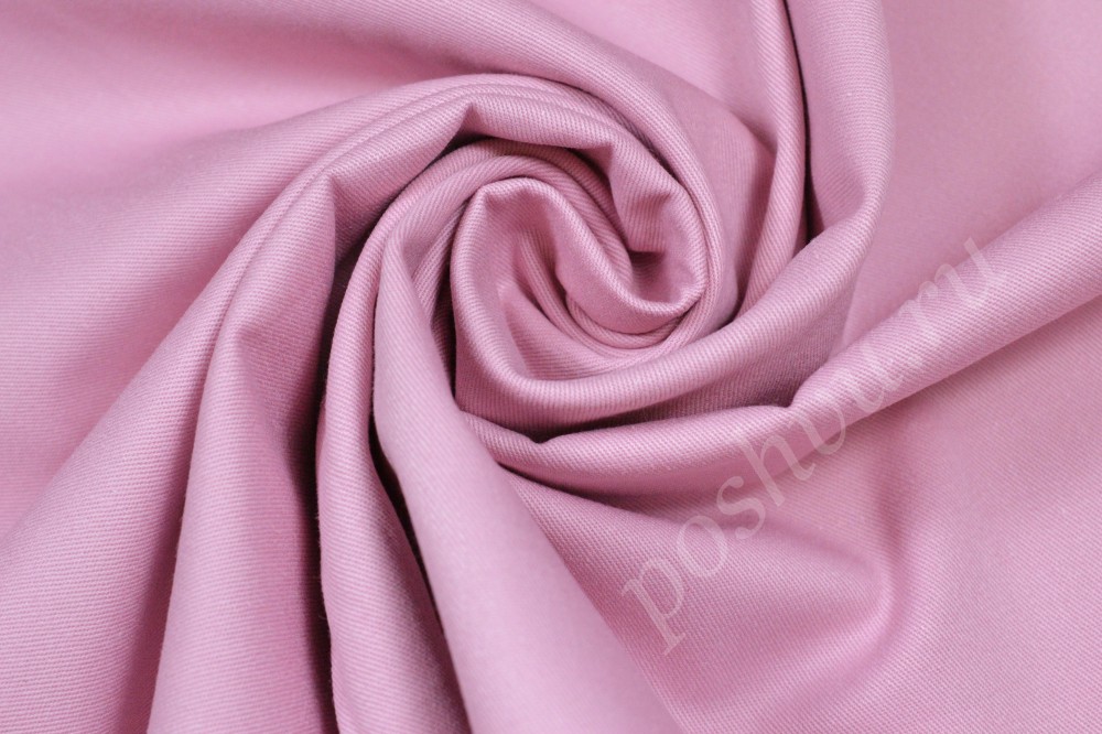 Сатиновая ткань нежно-розового цвета