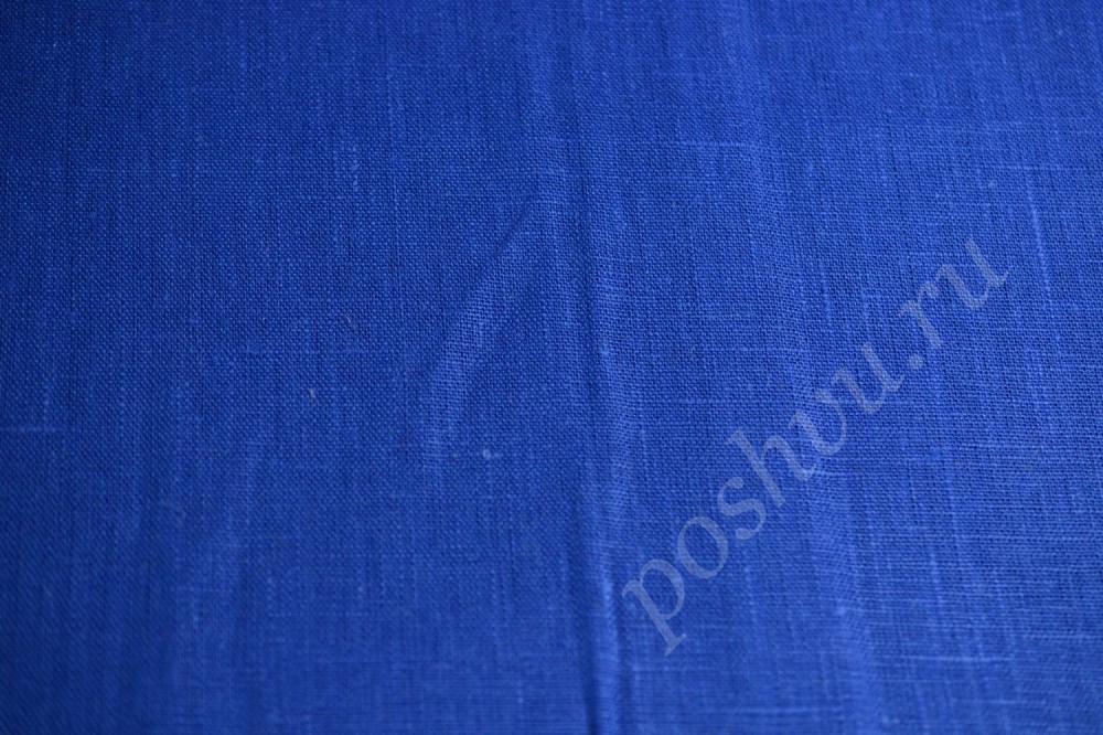 Натуральная льняная ткань насыщенного синего оттенка