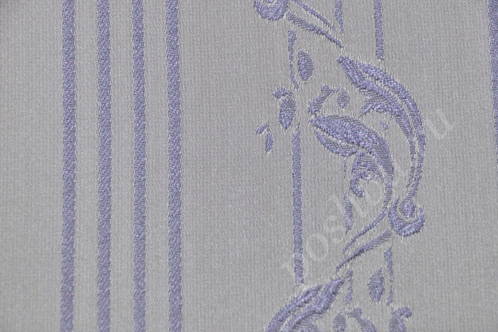 Ткань для мебели жаккард нежно-фиолетового  оттенка с узором