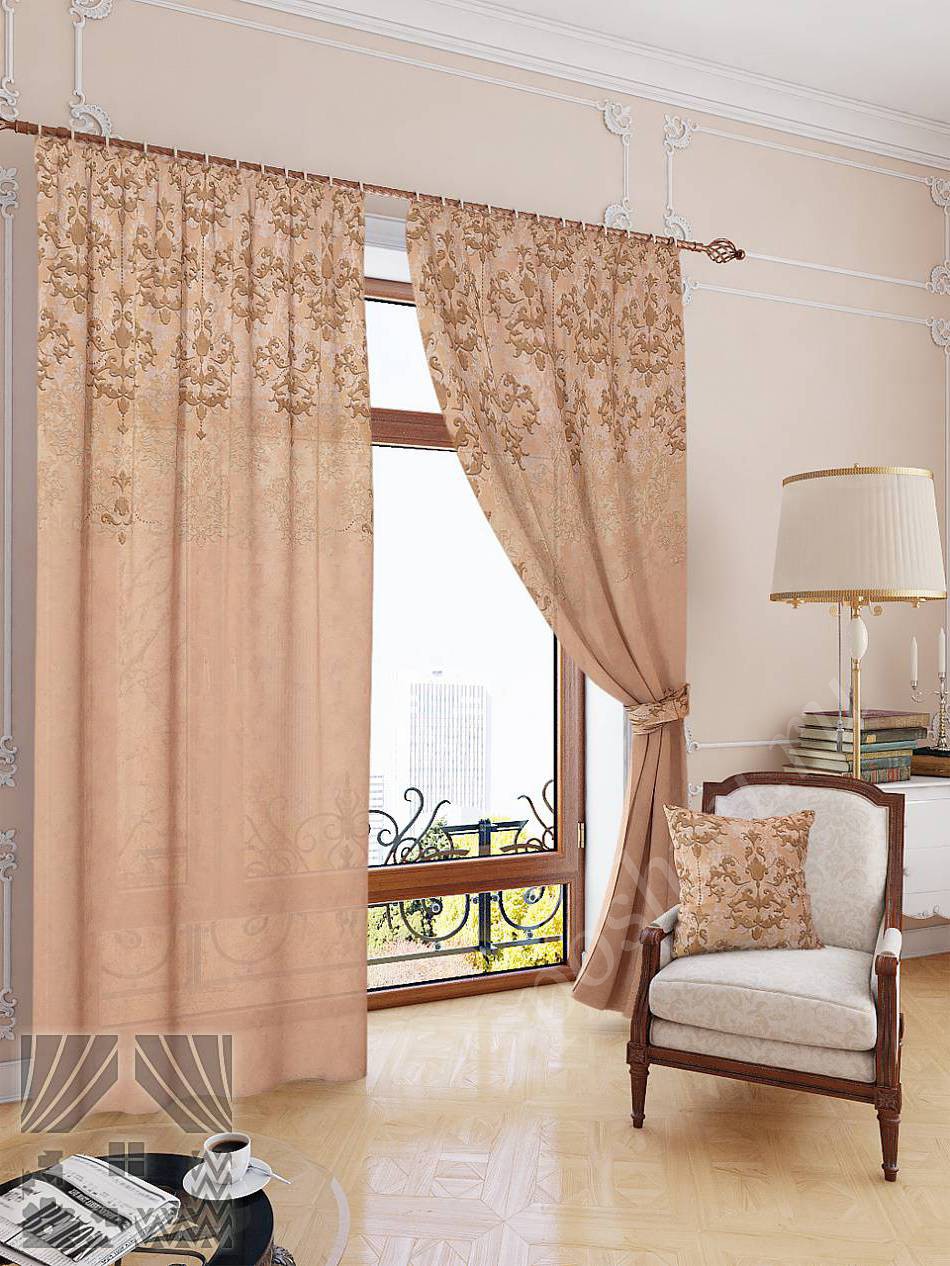 Элегантный комплект готовых штор бежевого цвета с классическим орнаментом для гостиной