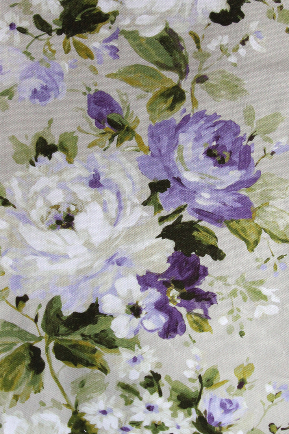Портьерная ткань рогожка NELLO крупные фиолетово-белые цветы на сером фоне