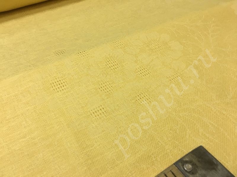Жаккардовая ткань для скатерти желтого цвета
