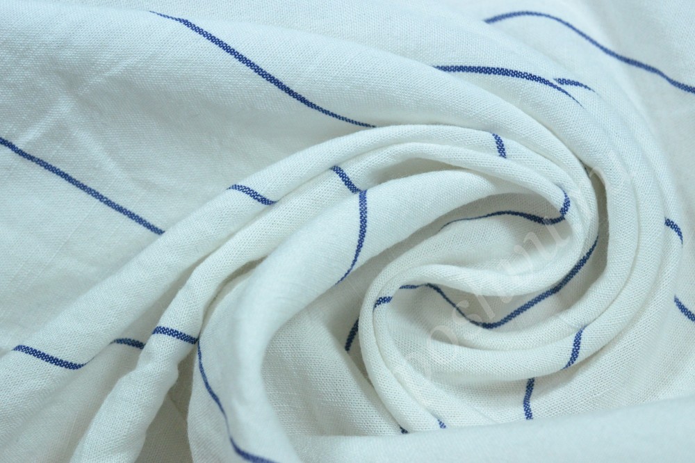 Ткань лен белого оттенка в синюю полоску