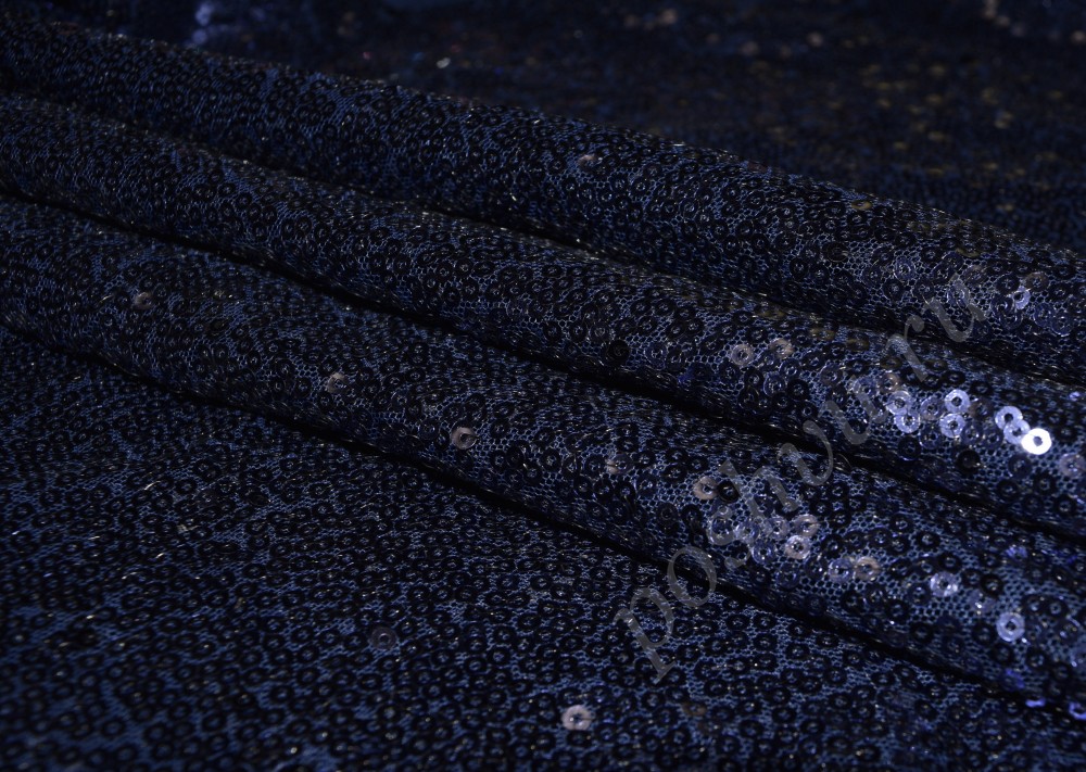 Сетка усыпанная пайетками темно-синего цвета