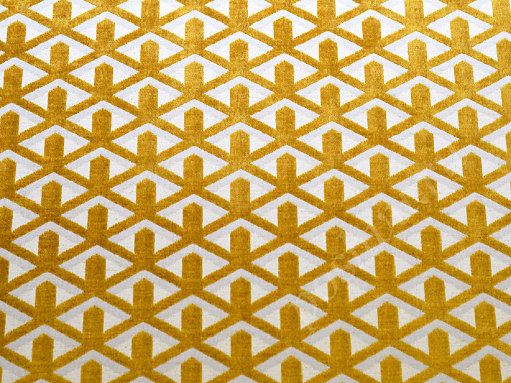 Шенилл PATIO геометрический узор желтого цвета 673г/м2