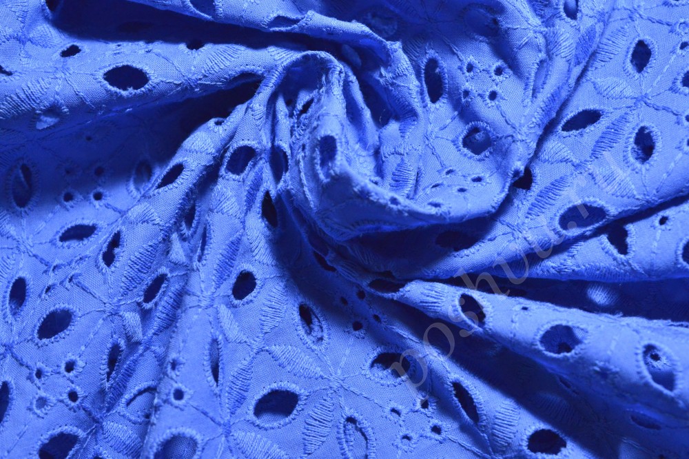 Ткань хлопок-шитьё синего цвета