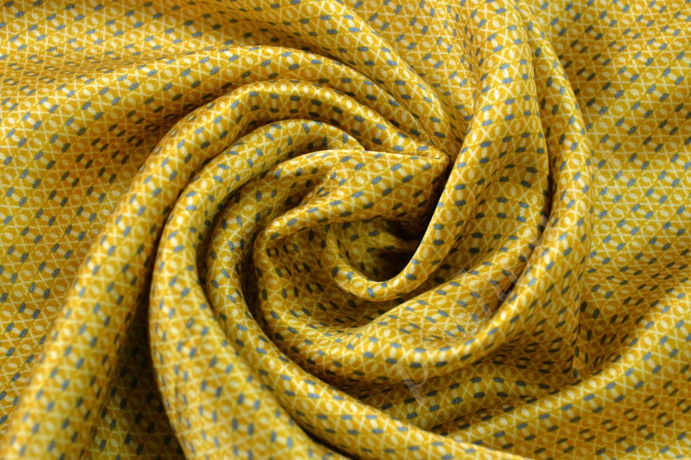 Ткань шелк желтого оттенка в белые ромбика