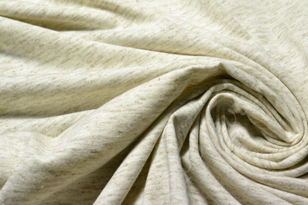 Ткань трикотаж белого оттенка с бежевыми прожилками