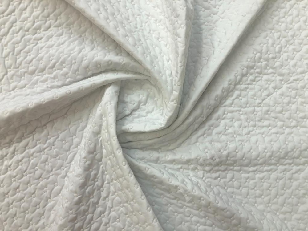 Курточная стеганая итальянская ткань белого цвета