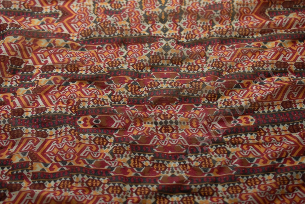 Ткань батист в орнамент бордового, черного и оранжевого оттенков