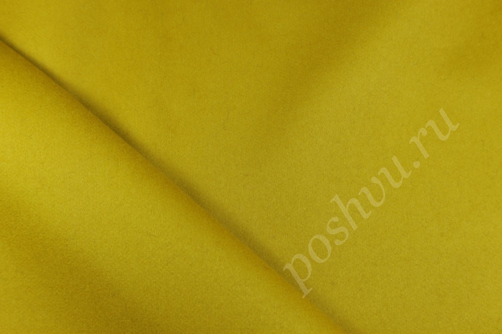 Пальтовая ткань желтого цвета