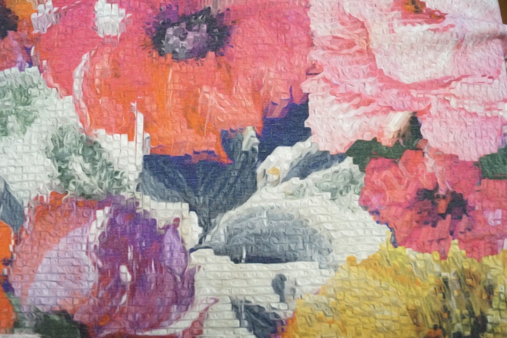 Ткань вискозный трикотаж с крупными цветами
