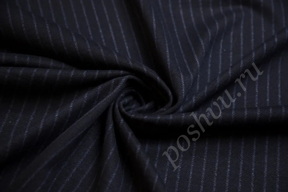 Трикотажная ткань черного цвета в вертикальную синюю полоску (360г/м2)