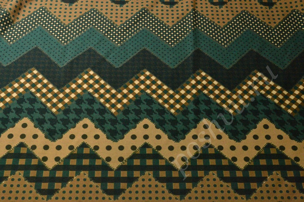 Ткань трикотаж с зигзагами зеленого и бежевого оттенка