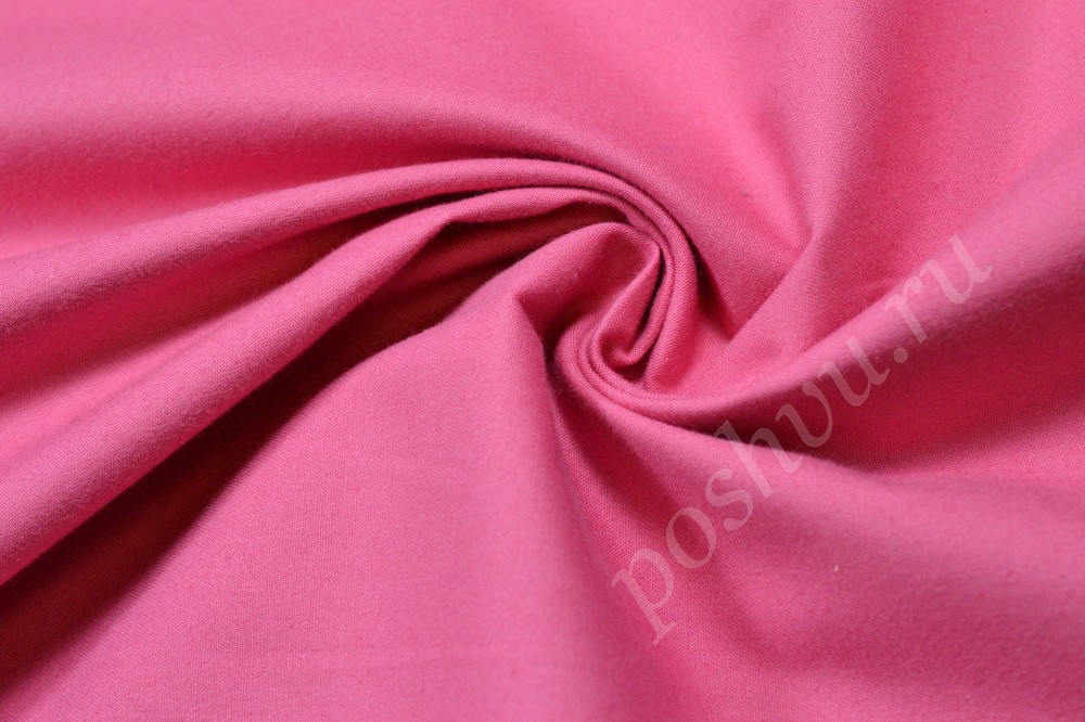 Сатиновая ткань розового цвета
