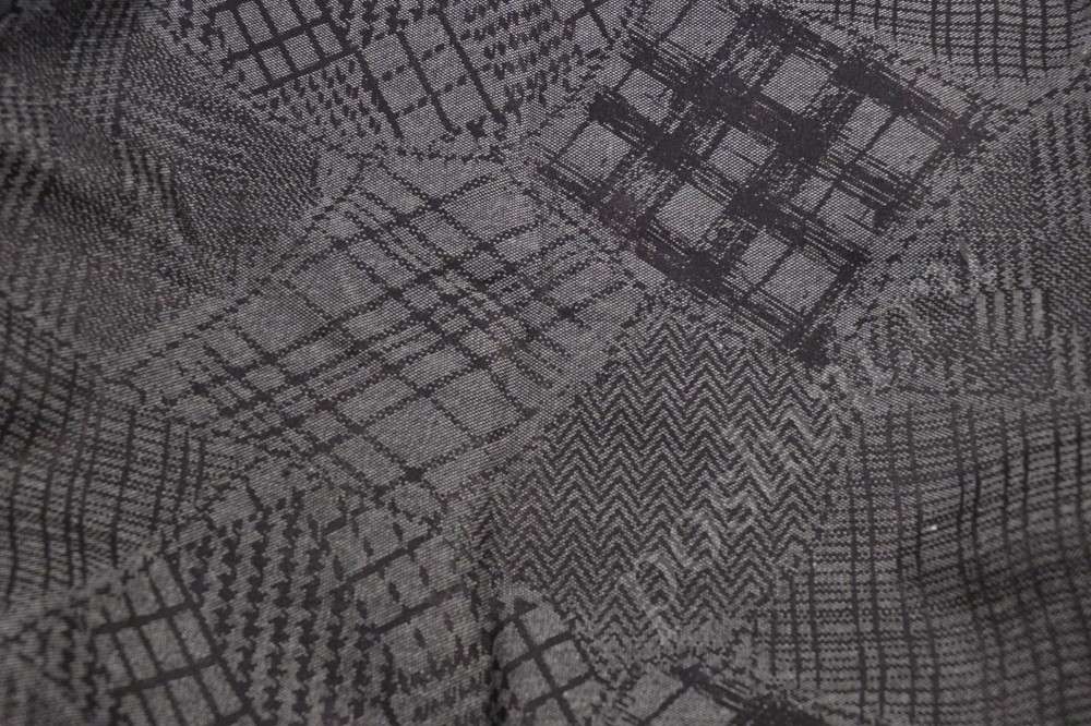 Ткань костюмная серого оттенка в абстрактную клетку