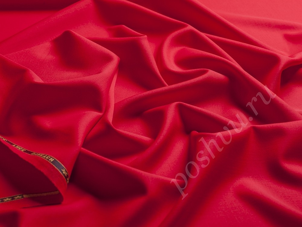 Ткань Шерсть костюмная Червовая дама