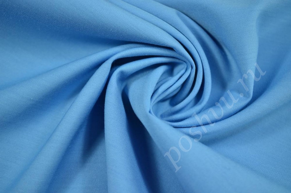 Костюмная ткань голубого цвета