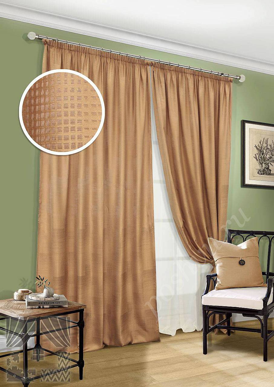 Комплект готовых штор коричневого цвета с геометрическим мелким узором и тюля для спальни или гостиной