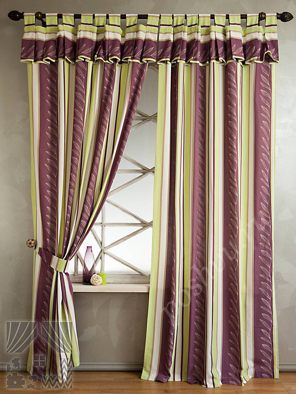 Красивый комплект готовых штор в вертикальную полоску с ламбрикеном для гостиной