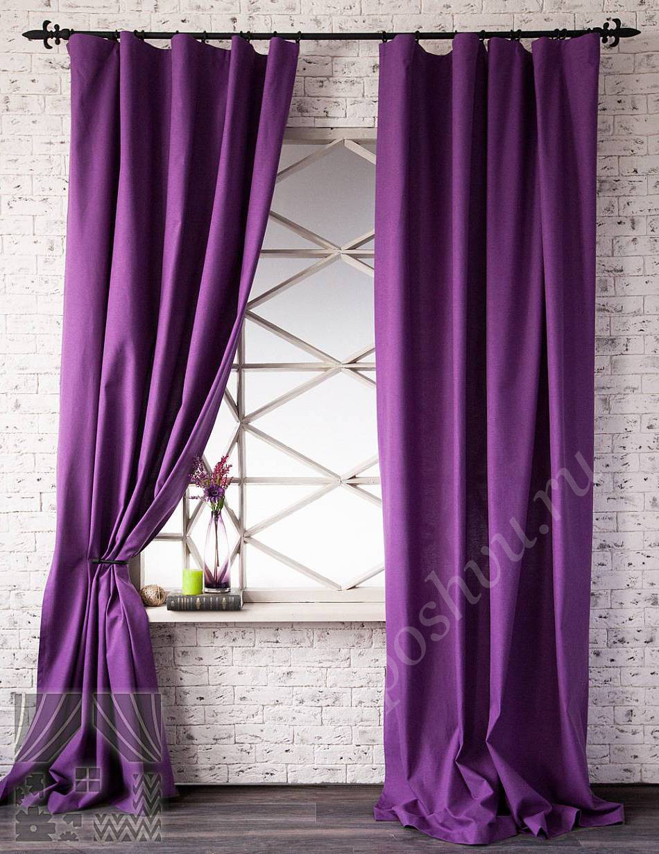 Яркий комплект готовых штор насыщенного фиолетового цвета для гостиной или кабинета