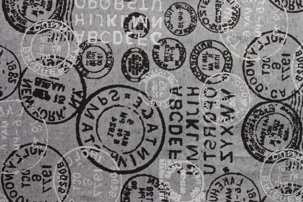 Мебельная ткань гобелен TRAVEL надписи и почтовые штампы в темно-коричневых тонах (раппорт 69х35см)