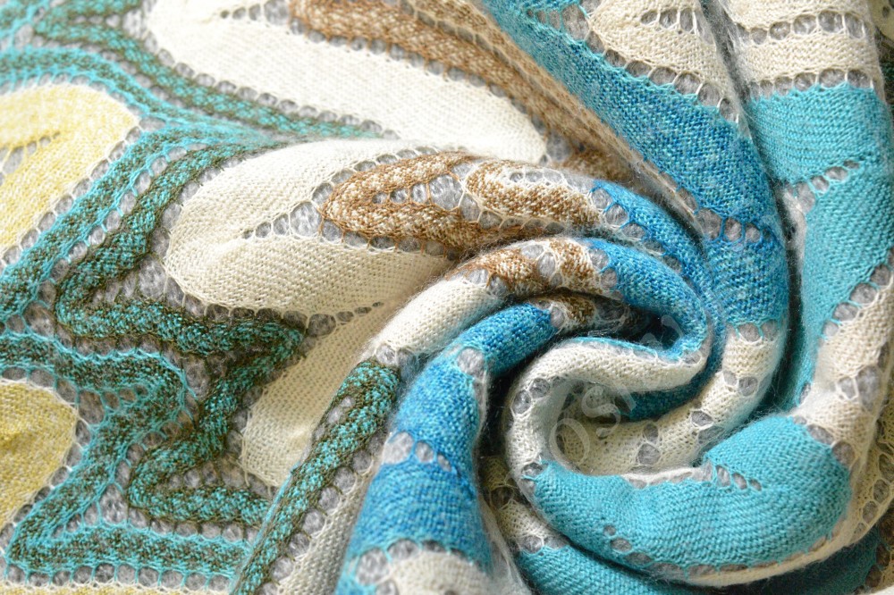 Ткань трикотаж в белый, голубой и коричневый зигзаг