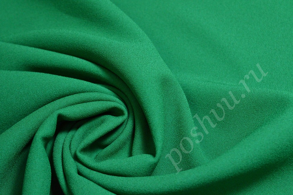 Вискозная ткань зеленого цвета