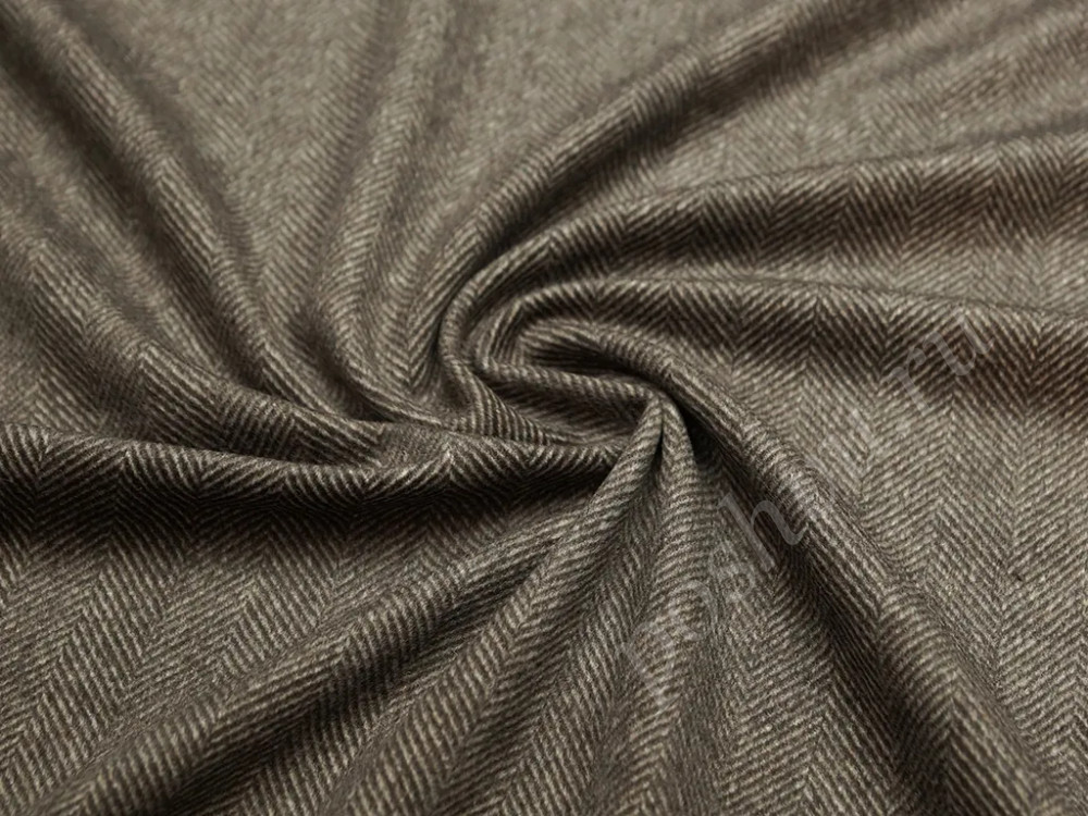 Пальтовая ткань коричневого цвета в елочку