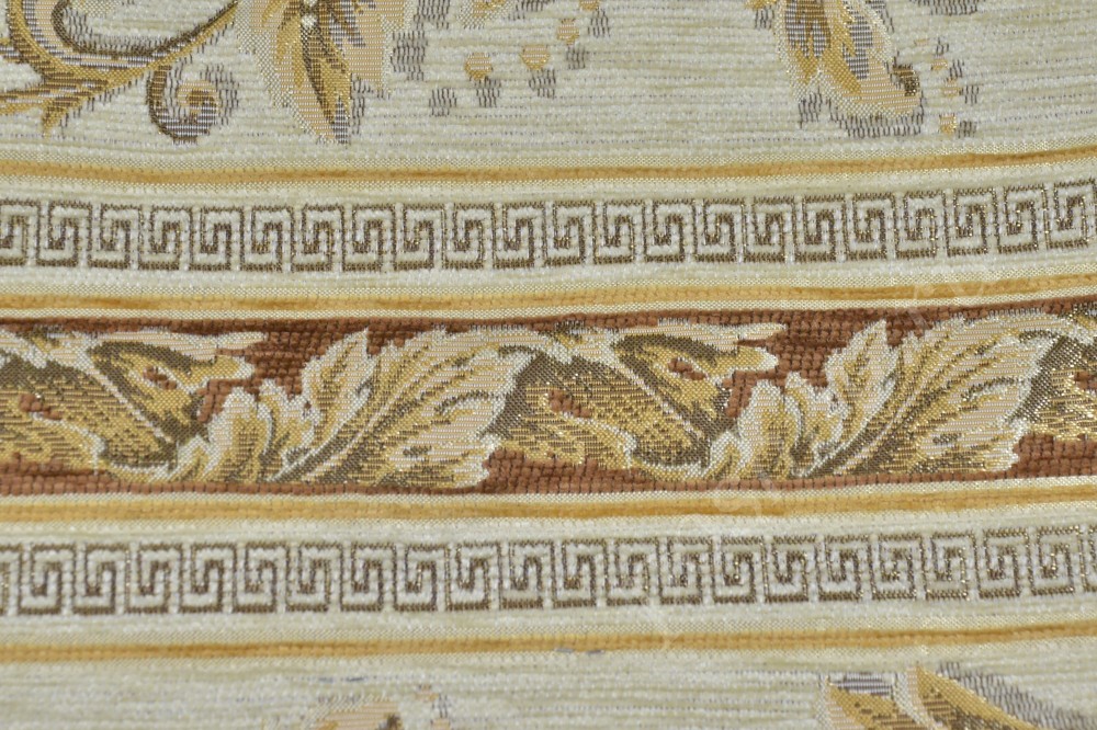 Ткань для мебели шенилл  бежевого оттенка с полосой и листьями