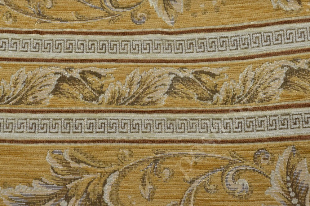 Ткань для мебели шенилл песочно-золотистого  оттенка с узором