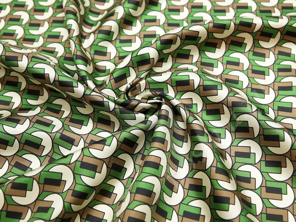 Шелк-твил блузочно-плательный коричнево-зеленого цвета с геометрическим рисунком и бордюром