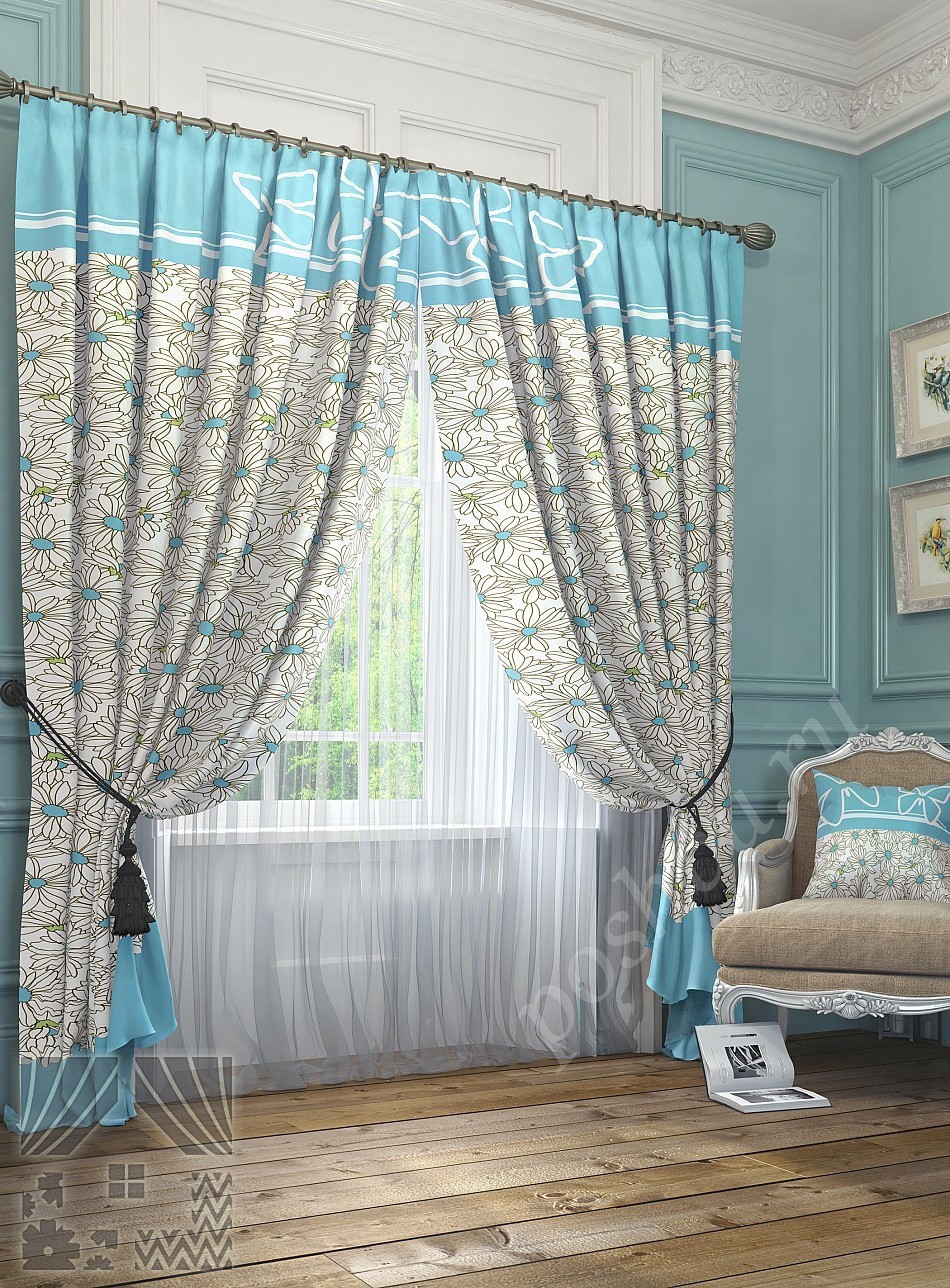 Романтичный комплект готовых штор в голубых тонах с флористическим принтом и тюлем в комплекте для гостиной