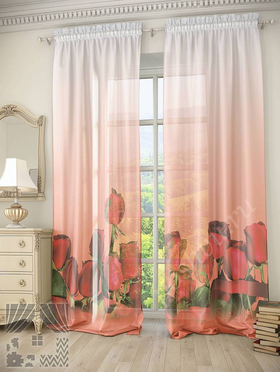 Романтичный тюль с изображением красных роз на розовом фоне для спальни или гостиной