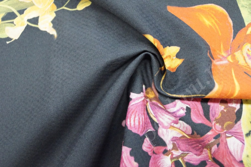 Ткань жаккард серого оттенка с цветочным рисунком
