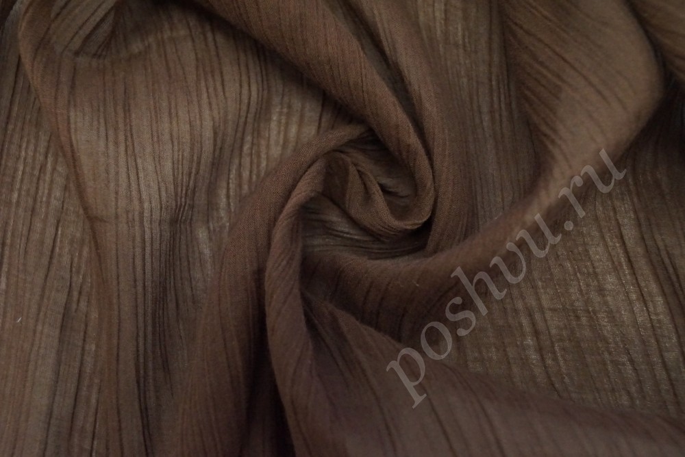 Хлопковая жатая ткань марлёвка тёмно-коричневого цвета