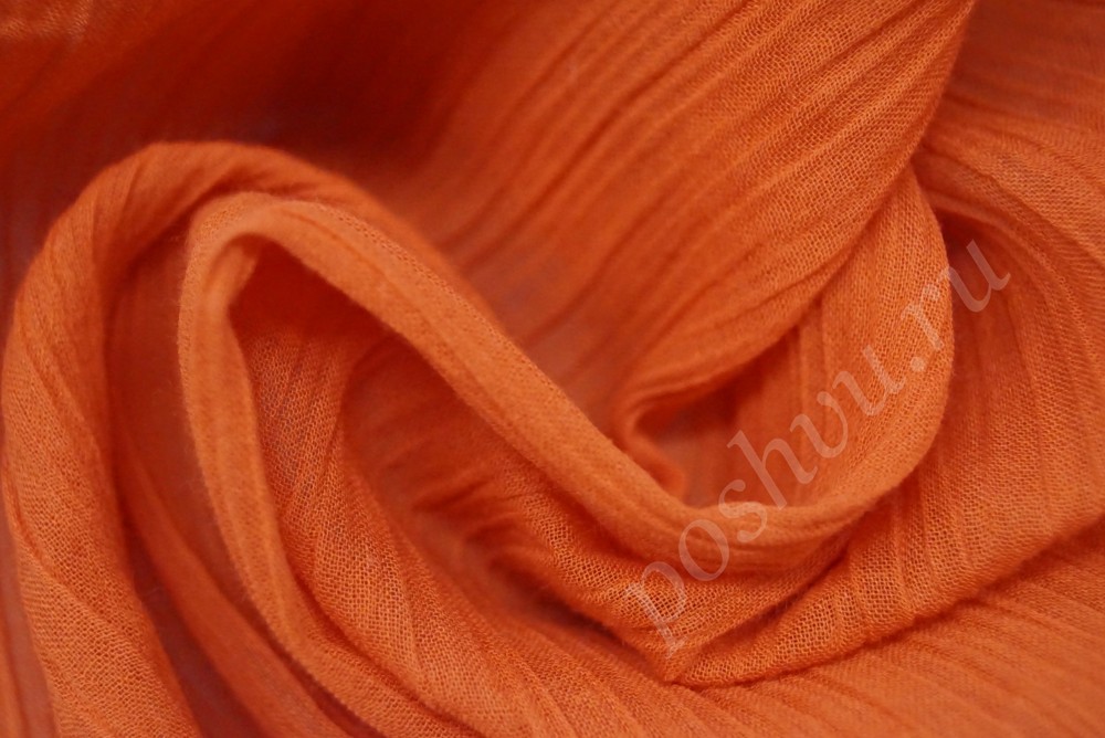 Жатая хлопковая ткань оранжевого цвета