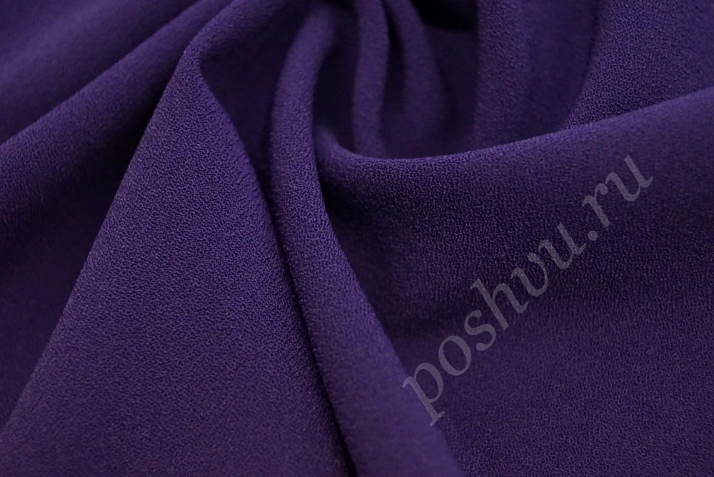 Ткань креповая вискоза насыщенного фиолетового цвета