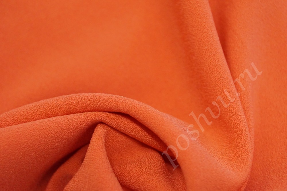 Ткань креповая вискоза морковного оттенка