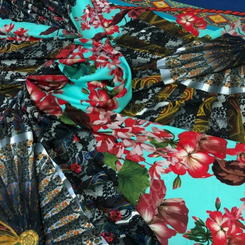 Холодная вискоза купонная с веерами и цветами на бирюзовом фоне
