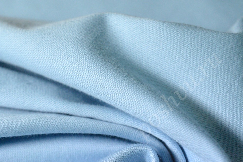 Ткань костюмная нежного светло-голубого оттенка