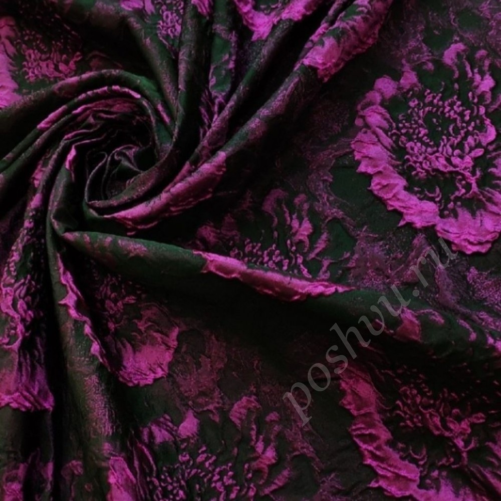 Жаккардовая ткань черно цвета в яркие цветы