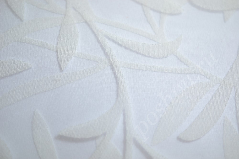 Ткань для штор органза белого оттенка с белым флористическим рисунком