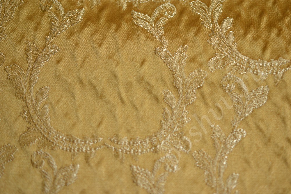 Ткань для штор жаккард золотистого цвета с эффектом жатки и орнаментом