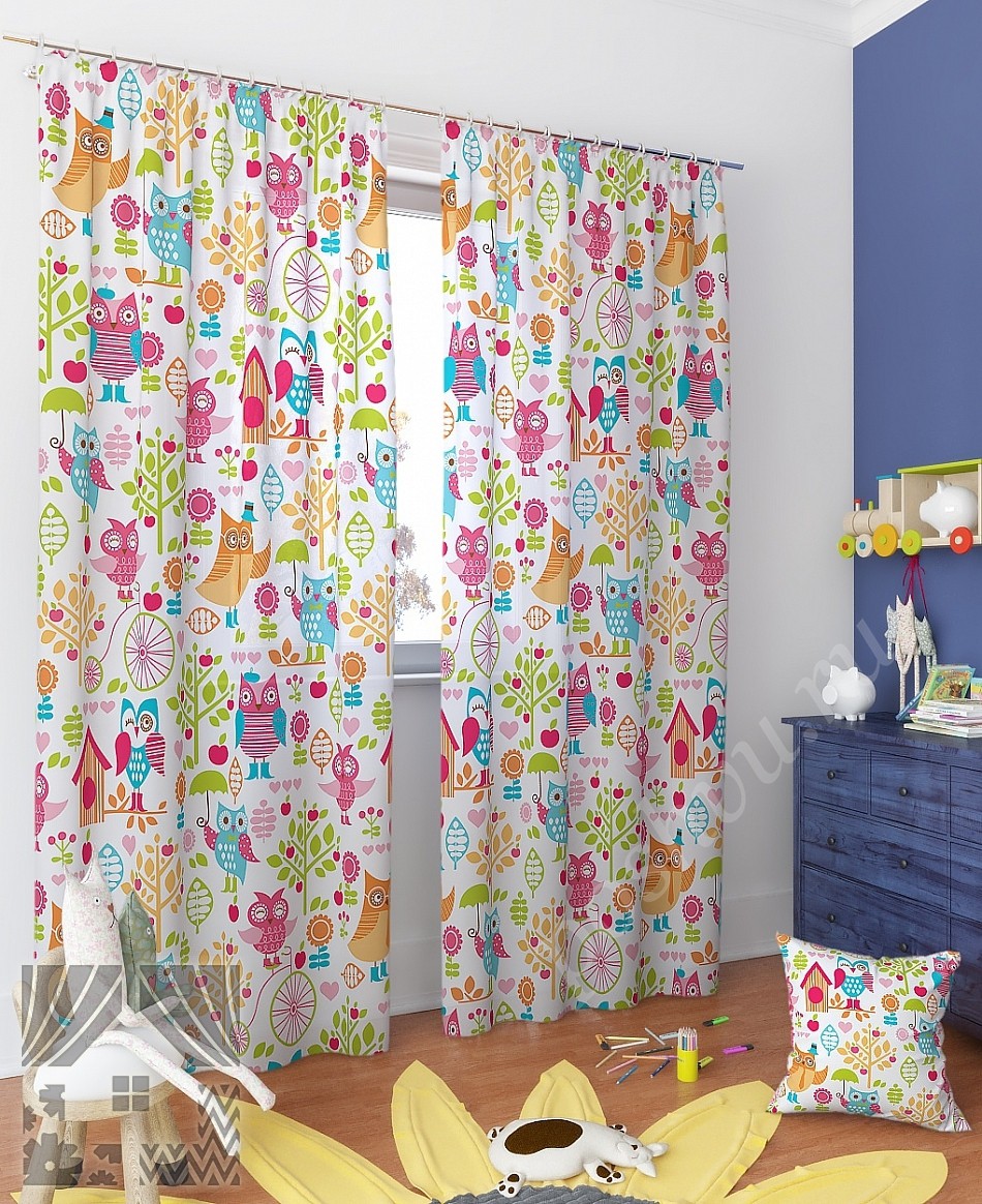 Красивый комплект готовых штор для детской комнаты с весёлым ярким принтом
