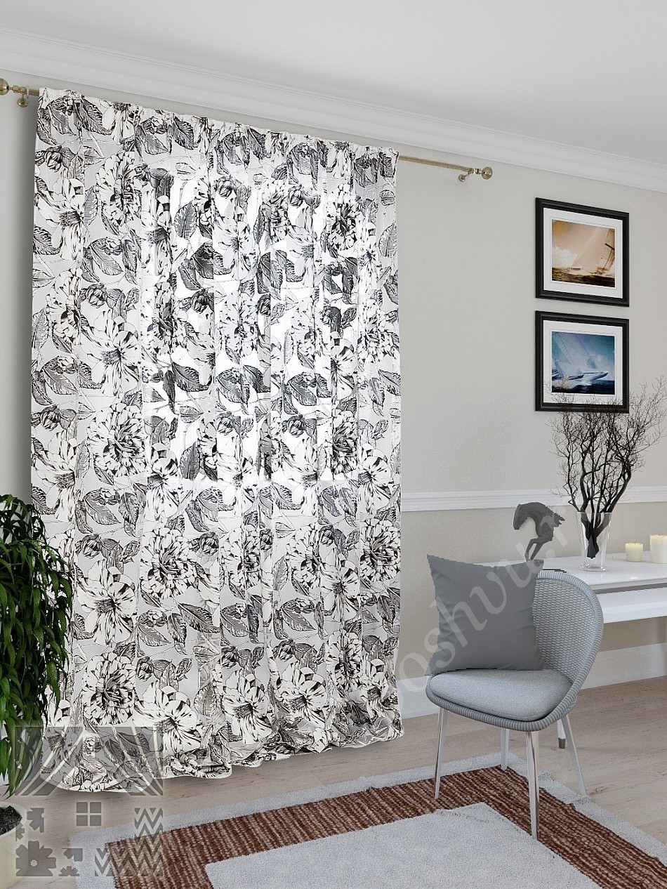 Эффектный тюль с изображением черно-белого цветочного рисунка  для гостиной или спальни