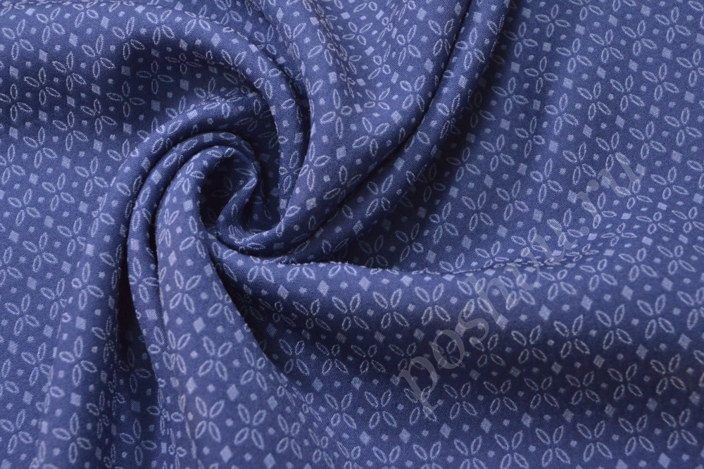 Тёмно-синяя жаккардовая ткань с орнаментом